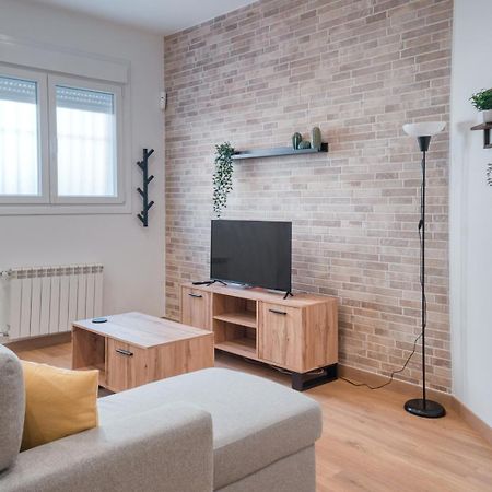 Loft Coqueto En Madrid A 2 Minutos Del Metro Apartment Luaran gambar