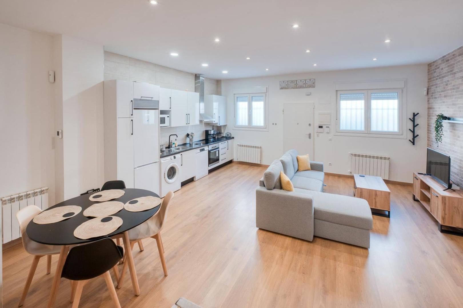 Loft Coqueto En Madrid A 2 Minutos Del Metro Apartment Luaran gambar
