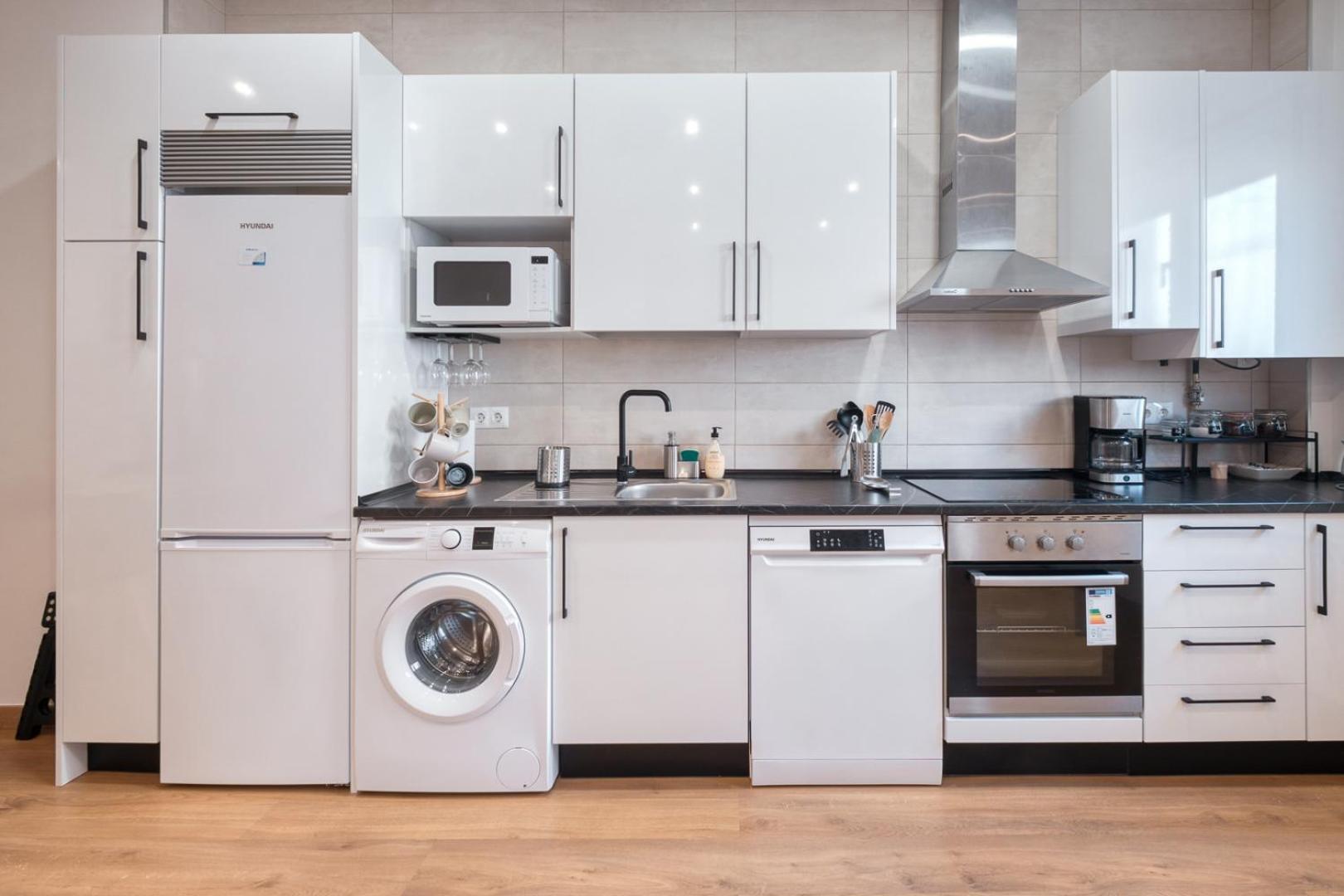 Loft Coqueto En Madrid A 2 Minutos Del Metro Apartment Luaran gambar