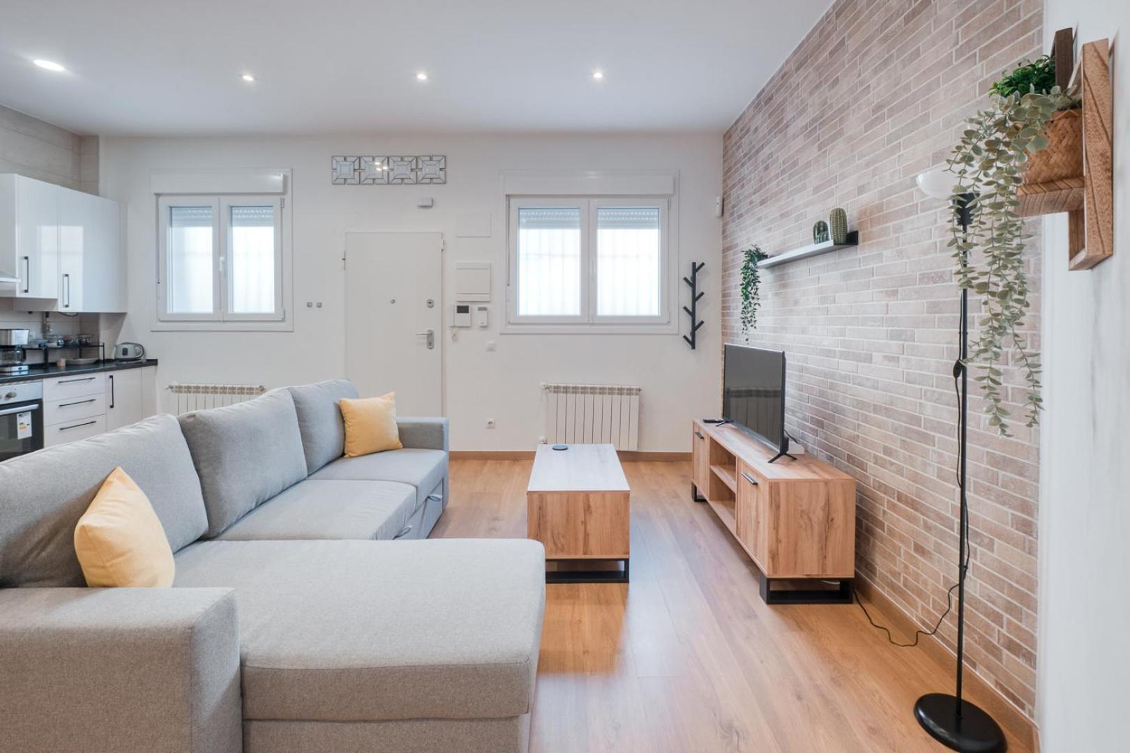 Loft Coqueto En Madrid A 2 Minutos Del Metro Apartment Luaran gambar